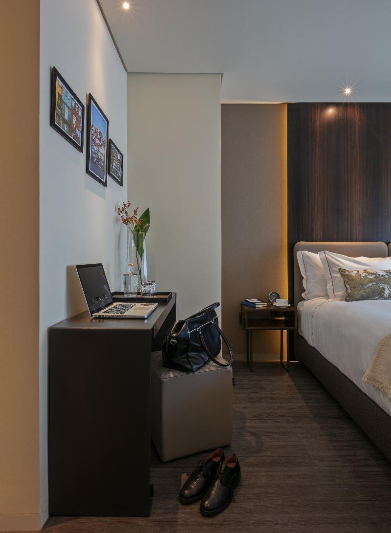 Hotel Moon & Sun Порто Екстериор снимка